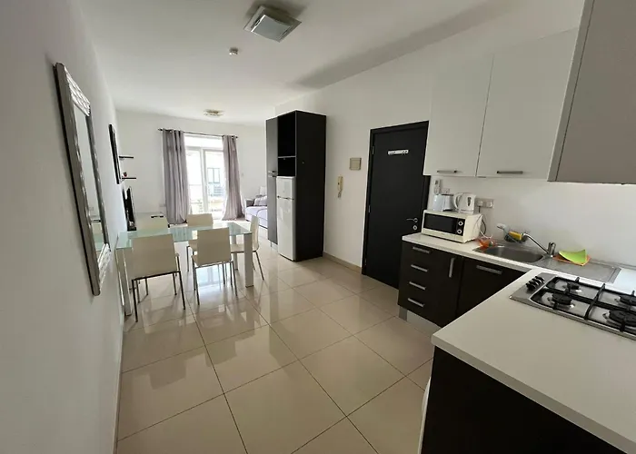 شقة St Julians 2 Bedroom سانت جوليان