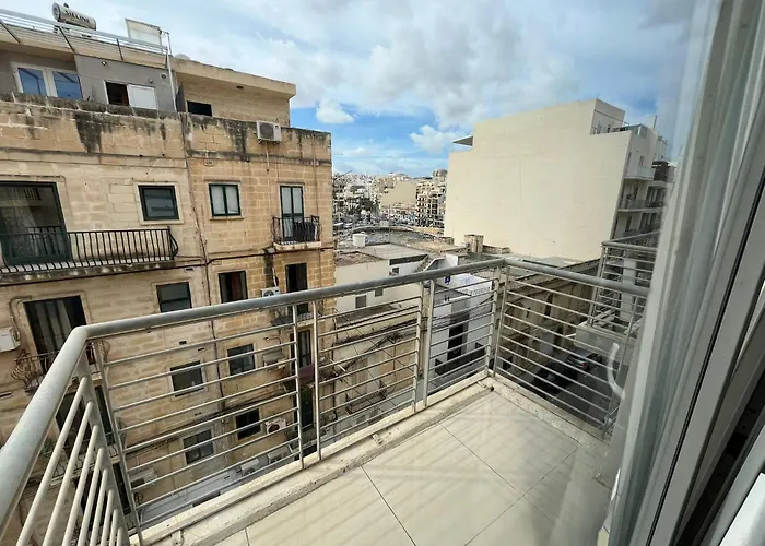 شقة St Julians 2 Bedroom سانت جوليان