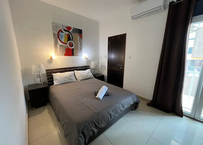 St Julians 2 Bedroom *