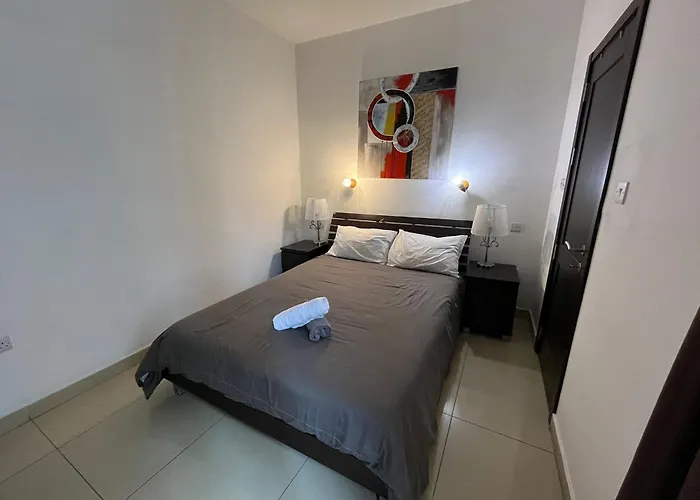 St Julians 2 Bedroom * سانت جوليان